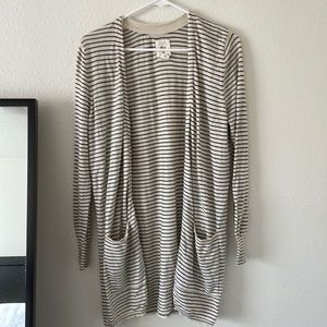 Billabong cardigan